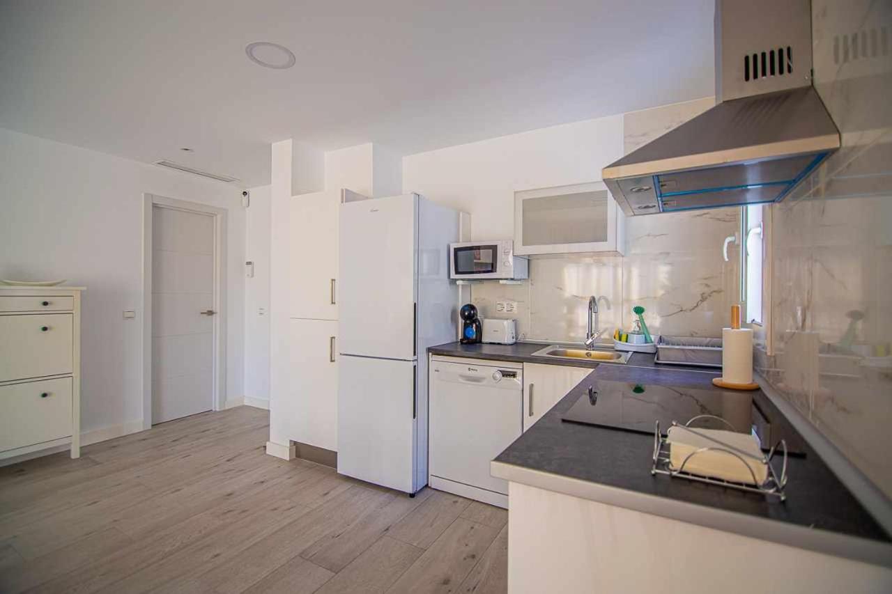 New Apartamento Centro De Torremolinos Con Parking Zewnętrze zdjęcie